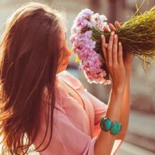 نمونه عکاسی مدلینگ با ژست آرام