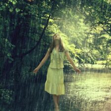 عکاسی مدلینگ با ژست آرام